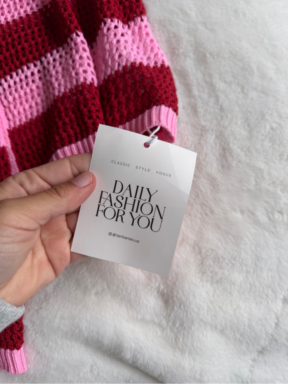 Tankaneo Knit Set Women’s Medium Red Pink - Picture 3 of 9